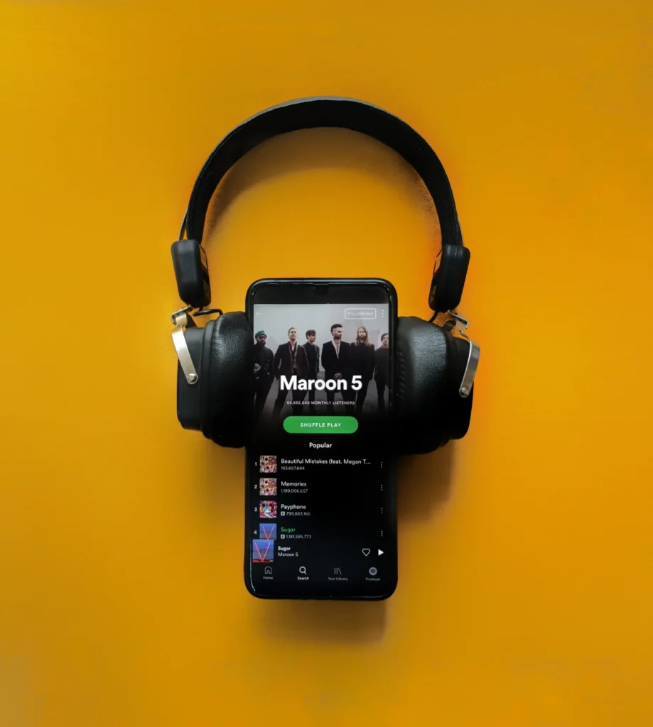 Switching Gears: Spotify Dark Mode in 2023